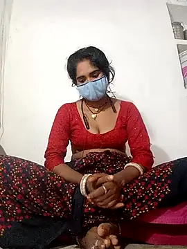 Kiran12xxx online show from October 18, 2025, 10:49 am