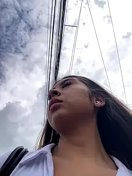 Sara-cooper2 online show from December 19, 2025, 7:32 pm