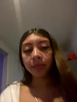 Sara-cooper2 online show from January 10, 2026, 7:48 pm