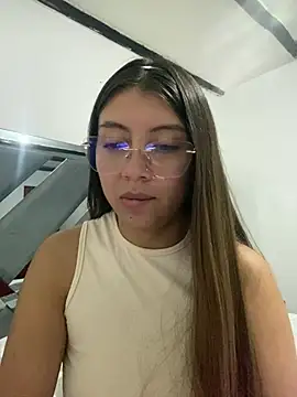 Snapshot of Sara-cooper2 chatting on July 16, 2026, 1:11 am Sara-cooper2 online show from July 16, 2026, 1:11 am