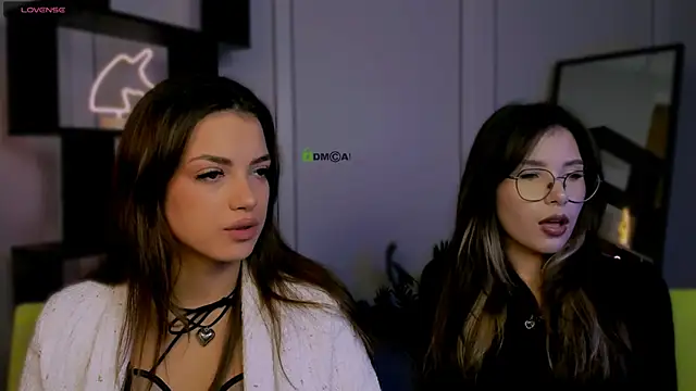 rose style online show from October 11, 2025, 7:12 pm