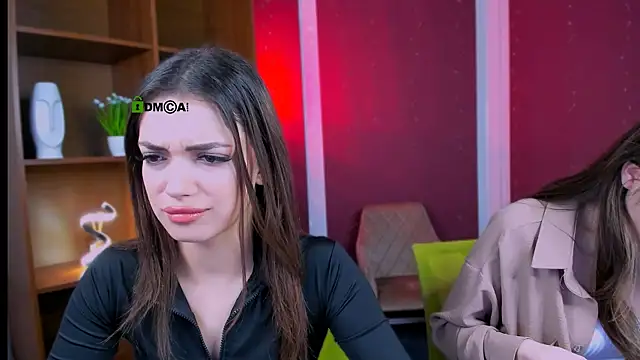 rose style online show from November 8, 2025, 7:23 pm