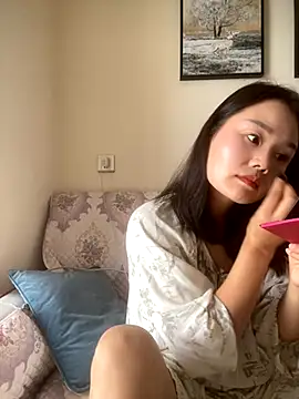 Mier-cn online show from October 12, 2025, 3:16 am