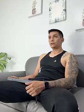 blackbullger  online show from September 27, 2025, 11:37 am