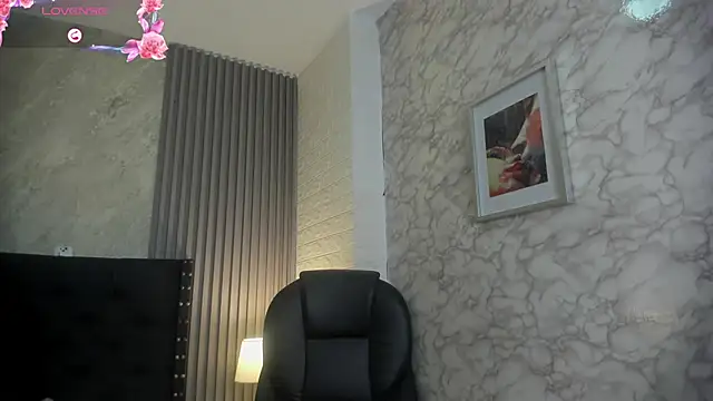 alicy  torres online show from October 15, 2025, 12:16 pm