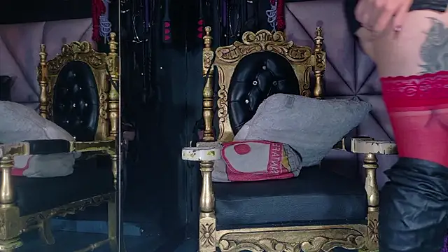 EvaSabath online show from January 18, 2026, 6:12 pm