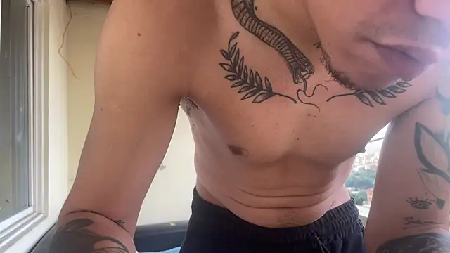 AlphaMasterXxx online show from September 22, 2025, 12:51 pm