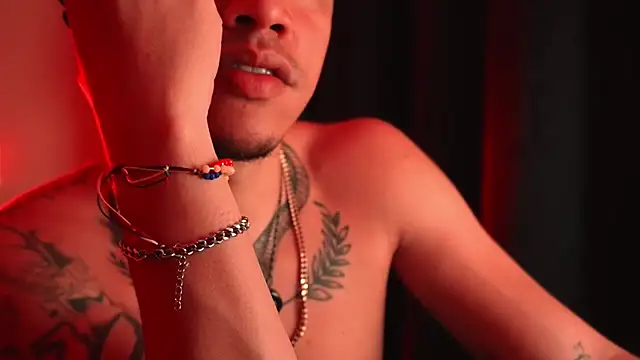 AlphaMasterXxx online show from April 7, 2026, 5:30 am