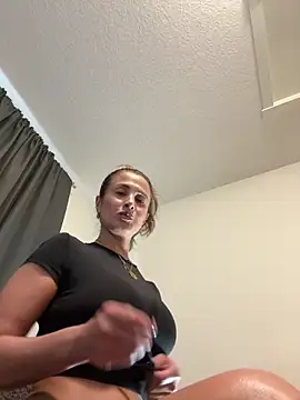 Snapshot of Alona_Brown chatting on April 21, 2026, 7:17 pm Alona Brown online show from April 21, 2026, 7:17 pm