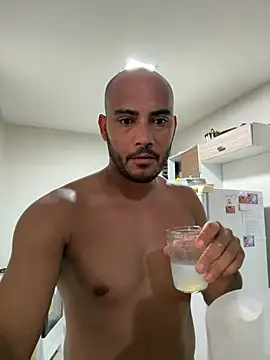 Morenocasado34liberal online show from February 17, 2026, 7:42 pm