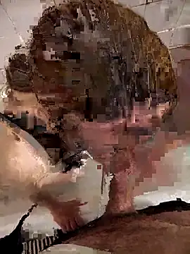 TheBunnyAndTheMaster online show from April 7, 2026, 1:17 am