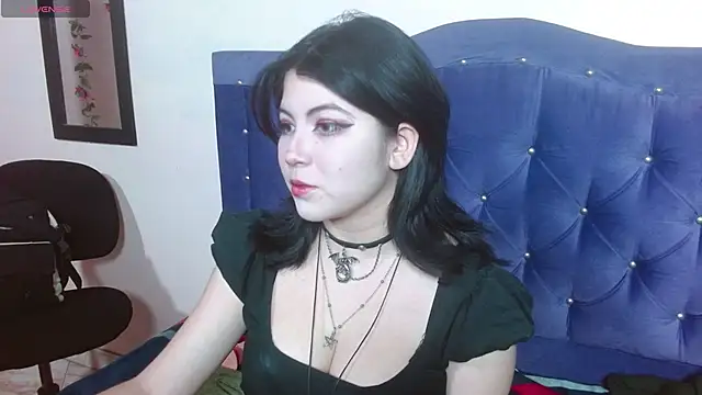 Snapshot of Ginebra_Sensual chatting on September 27, 2025, 12:43 pm Ginebra Sensual online show from September 27, 2025, 12:43 pm