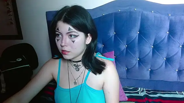 Snapshot of Ginebra_Sensual chatting on October 4, 2025, 12:14 pm Ginebra Sensual online show from October 4, 2025, 12:14 pm