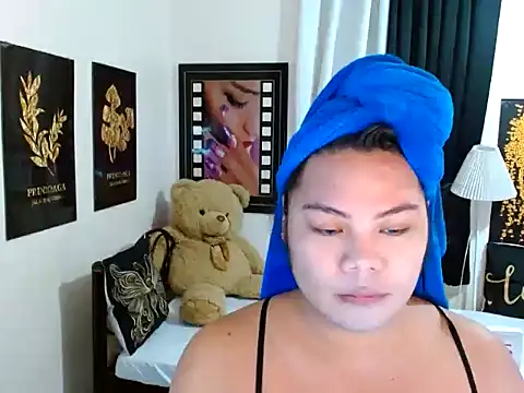 TSbrianaHugeCock online show from March 14, 2026, 1:49 pm