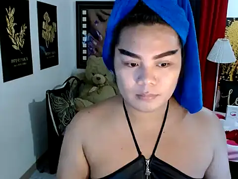 Snapshot of TSbrianaHugeCock chatting on May 9, 2026, 10:42 am TSbrianaHugeCock online show from May 9, 2026, 10:42 am