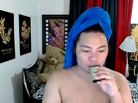 Snapshot of TSbrianaHugeCock chatting on June 10, 2026, 3:11 pm TSbrianaHugeCock online show from June 10, 2026, 3:11 pm