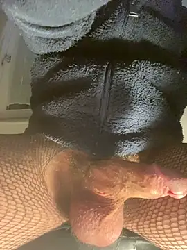 Skeye2 online show from February 19, 2026, 12:17 am