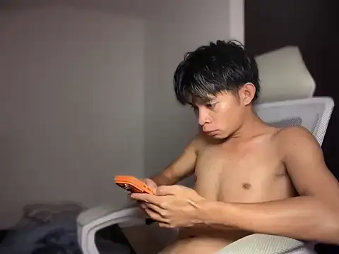 Sultry Charls online show from June 26, 2026, 11:47 am