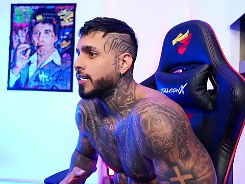 logan hugh8 online show from October 16, 2025, 12:44 am