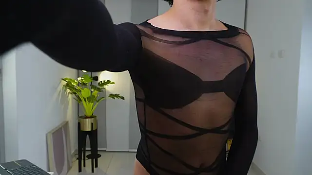 Timmyshy  online show from November 11, 2025, 3:28 am