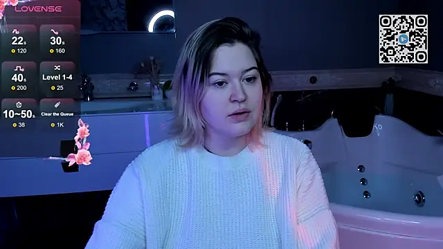 HelenHartt online show from November 23, 2025, 1:16 am