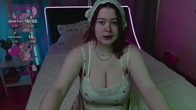 HelenHartt online show from March 13, 2026, 5:47 am