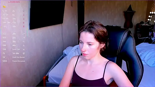 Snapshot of Agata_in_Wonderland chatting on September 23, 2025, 1:14 pm Agata in Wonderland online show from September 23, 2025, 1:14 pm