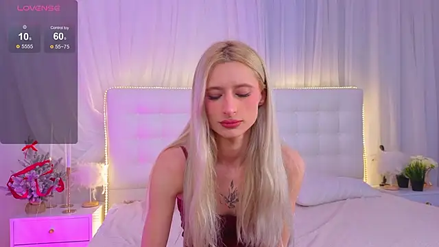 Monica Leen online show from January 19, 2026, 6:28 am