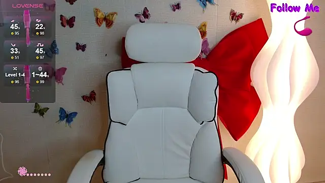 Snapshot of Boobyy-Bae chatting on October 10, 2025, 1:26 am Boobyy-Bae online show from October 10, 2025, 1:26 am