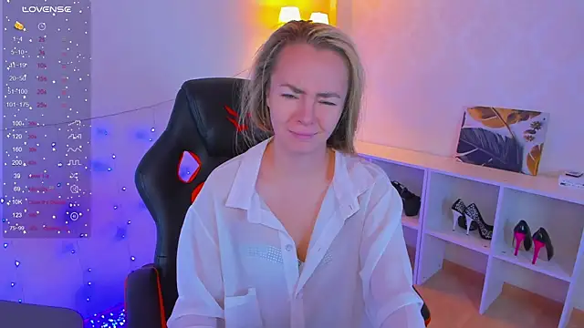 Little Rockk online show from September 25, 2025, 4:49 am