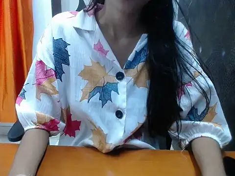 Snapshot of kiya_7 chatting on June 15, 2026, 6:37 am kiya 7 online show from June 15, 2026, 6:37 am