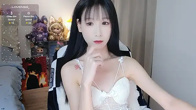 Snapshot of M-OTT_ chatting on May 4, 2026, 1:29 pm M-OTT online show from May 4, 2026, 1:29 pm