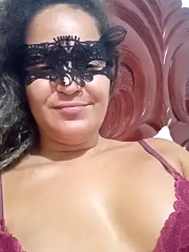 Snapshot of RaphinhaSanches chatting on January 31, 2026, 9:24 pm RaphinhaSanches online show from January 31, 2026, 9:24 pm