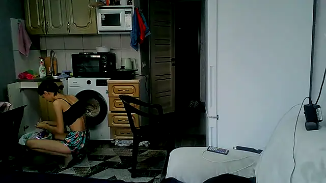 Crazy Empresis online show from September 10, 2025, 6:24 am