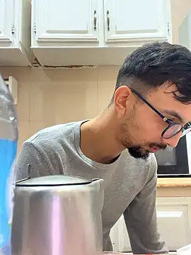 Snapshot of HardArabian@xh chatting on January 11, 2026, 3:50 pm HardArabianxh online show from January 11, 2026, 3:50 pm