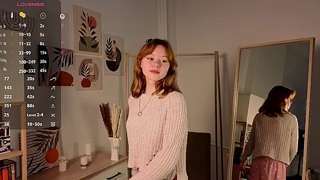 TiannaBorlace online show from September 20, 2025, 11:11 am