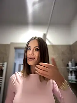  JessyRey  online show from September 10, 2025, 7:19 am