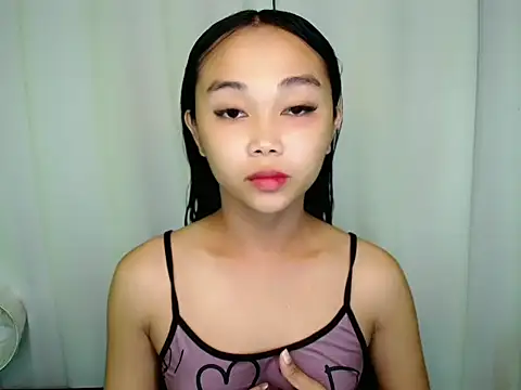 Snapshot of SultryCyraFoxmore chatting on July 9, 2026, 12:09 pm SultryCyraFoxmore online show from July 9, 2026, 12:09 pm