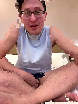 maxime0928 online show from January 11, 2026, 4:34 pm