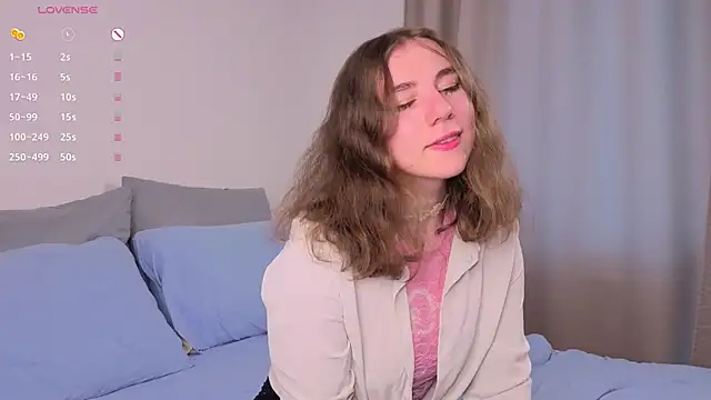 Snapshot of JoanMurphy chatting on September 14, 2025, 10:14 am JoanMurphy online show from September 14, 2025, 10:14 am