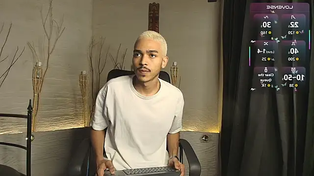 MarcusRain  online show from October 19, 2025, 8:20 pm