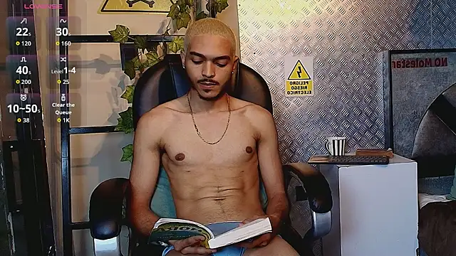 MarcusRain  online show from February 3, 2026, 6:40 am