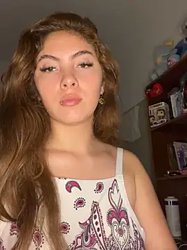 Samantha 2190 online show from September 15, 2025, 11:27 pm