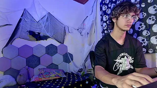 2006 tgn online show from October 31, 2025, 12:17 pm