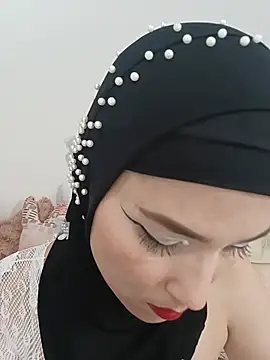jamila zair online show from July 31, 2026, 2:27 pm