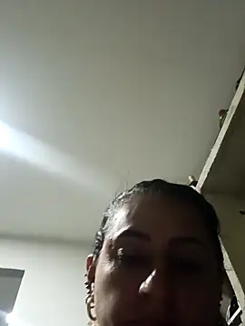 Titiss8921 online show from October 18, 2025, 11:38 pm