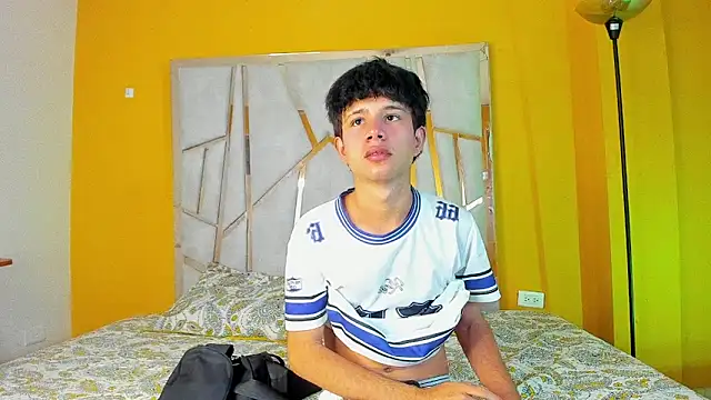 bjorn andresen  online show from October 31, 2025, 8:21 pm