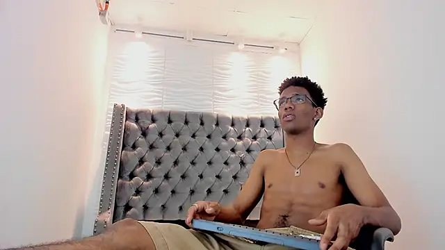 nero reyd online show from September 10, 2025, 7:25 pm