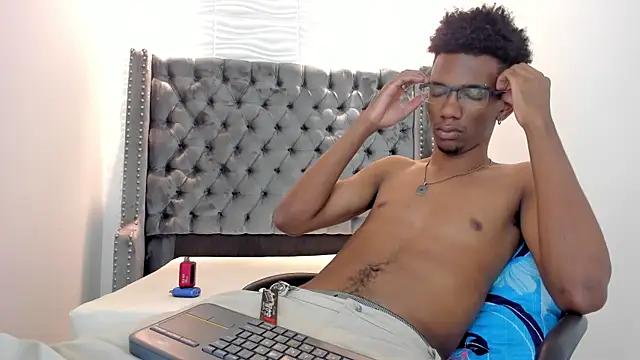 nero reyd online show from September 22, 2025, 7:27 pm