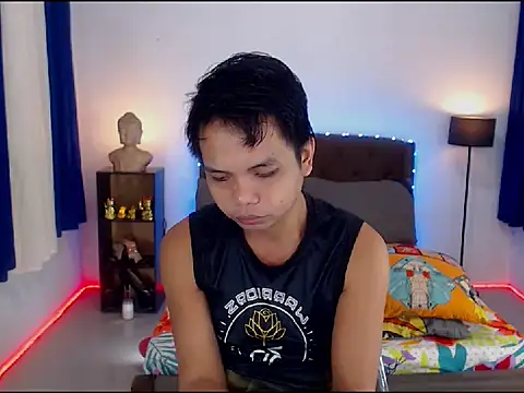 XExtraServiceManX online show from November 17, 2025, 2:01 pm